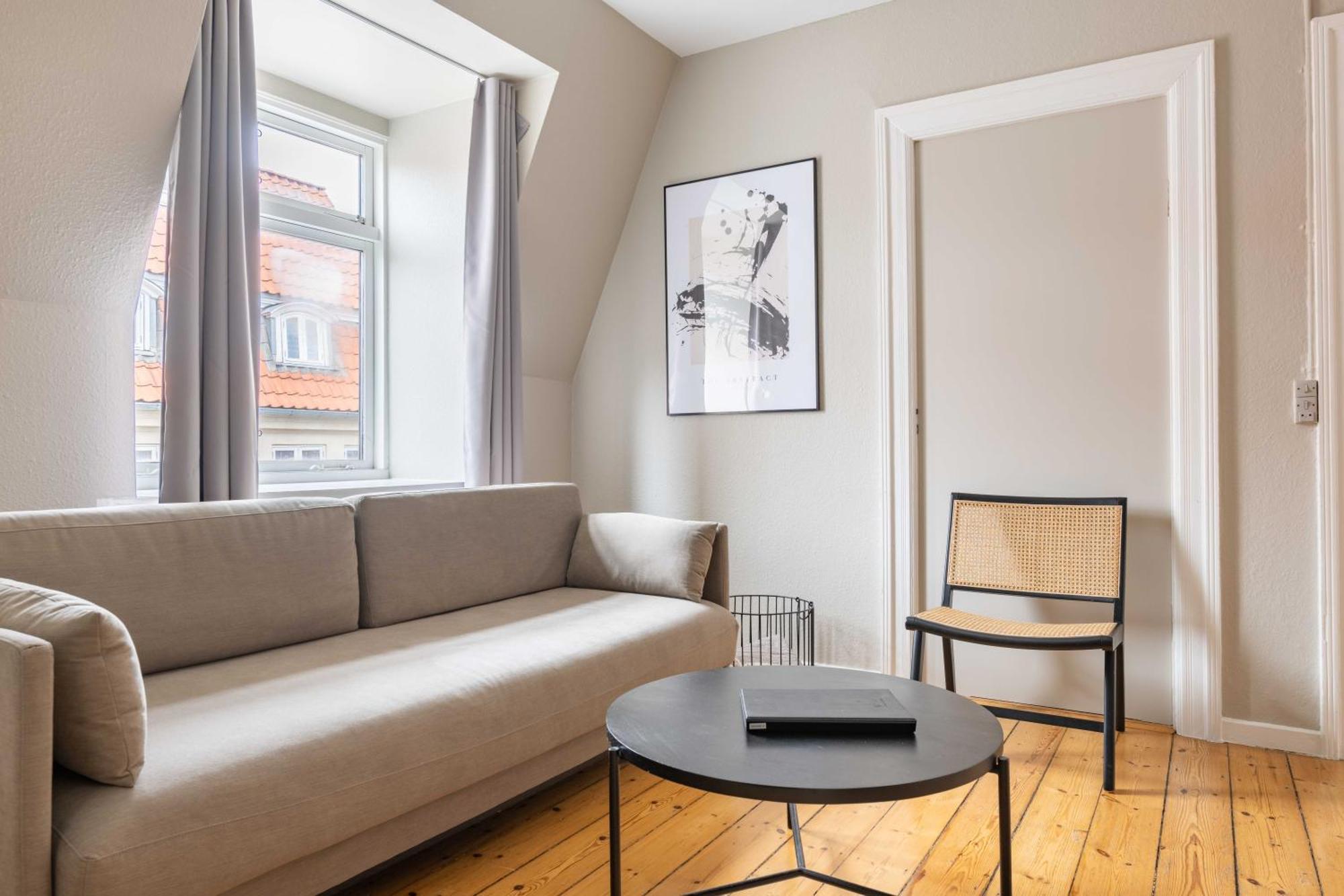 Rustic & Cozy 2Br In Heart Of Cph City By Stroget 코펜하겐 외부 사진